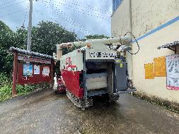 防城港市防城区扶隆镇大江边村一台自走式联合收割机出租项目